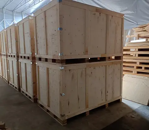 Strong wooden crate packaging for international shipping