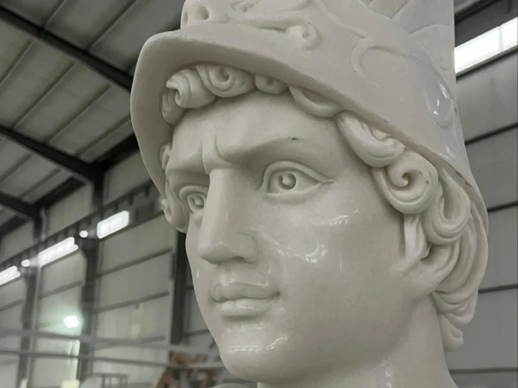 Roman Togatus Barberini sculpture holding ancestral portrait busts