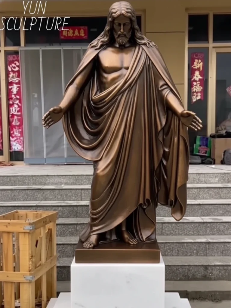 A 1.8-meter life-size Jesus statue with outstretched arms, a classical standard for church side chapels and sanctuary entrances.