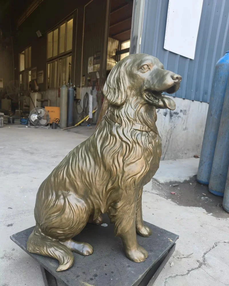 A life-size custom bronze pet portrait of a dog, hand-cast in our foundry. Unlike generic breed figures, this sculpture captures the unique behavioral signatures and personality of a specific individual, making it a perfect permanent memorial for a beloved family pet.